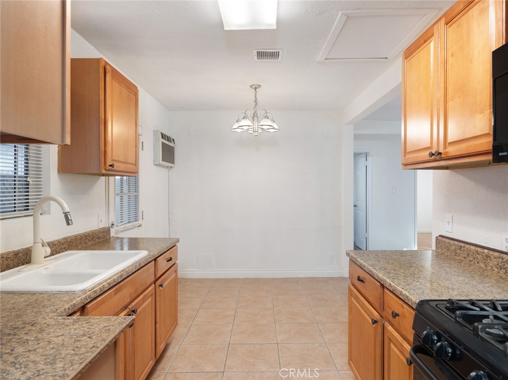 5020 Topanga Canyon Property Photo 18