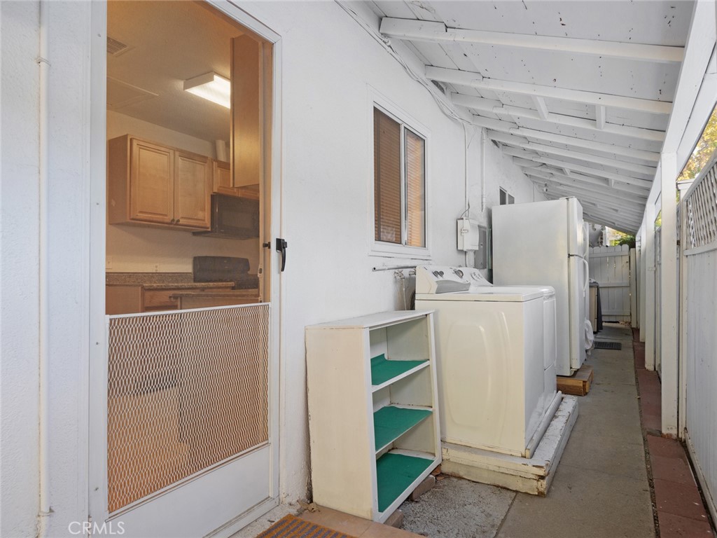 5020 Topanga Canyon Property Photo 28