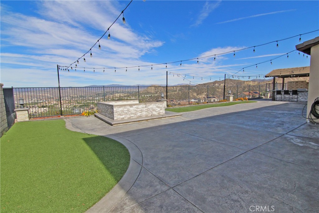 18787 Juniper Springs Drive Property Photo 10