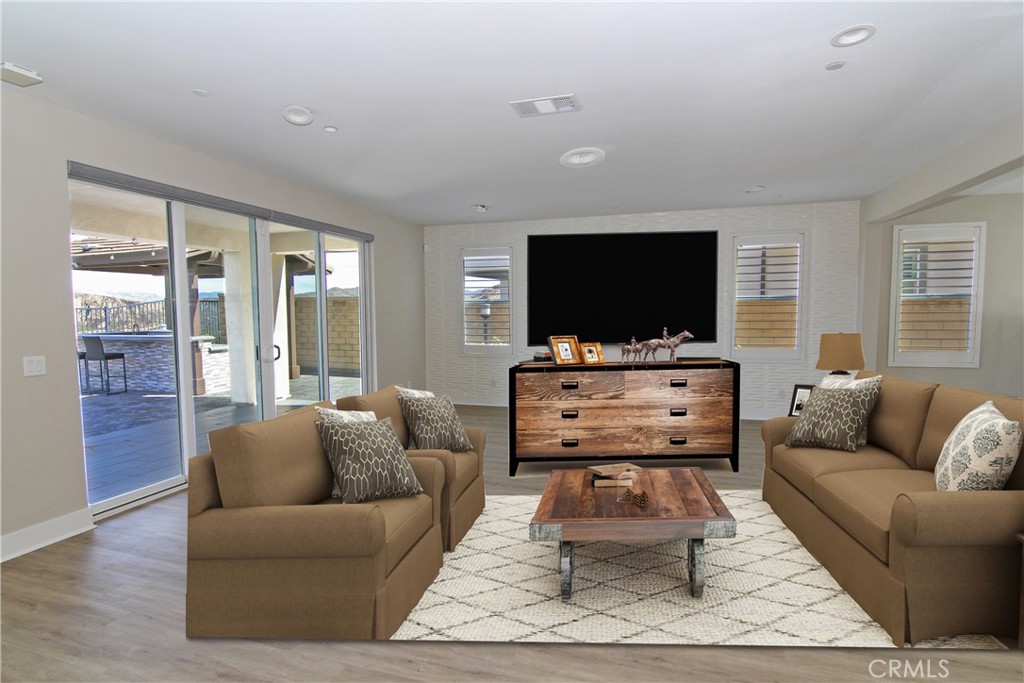 18787 Juniper Springs Drive Property Photo 13