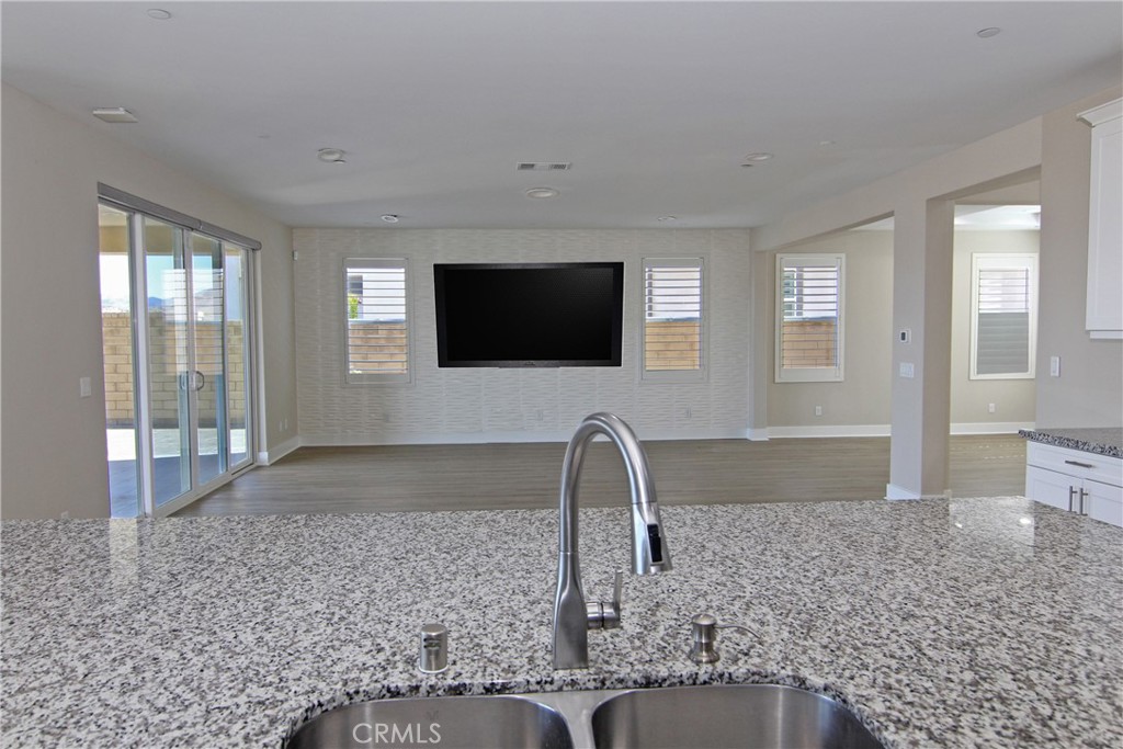 18787 Juniper Springs Drive Property Photo 15