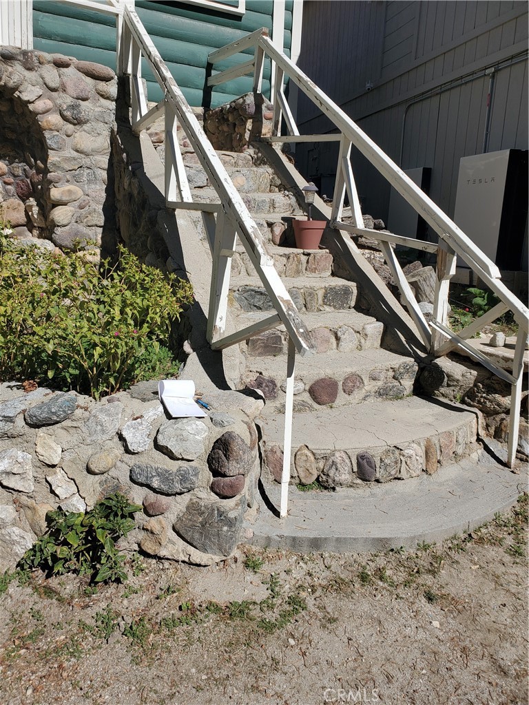 3917 Oregon Property Photo 2