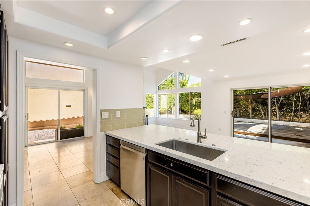 3700 Calle Jazmin Property Photo 6