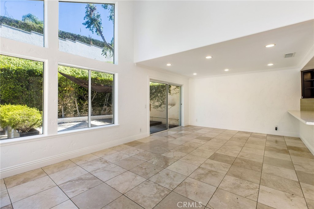 3700 Calle Jazmin Property Photo 7