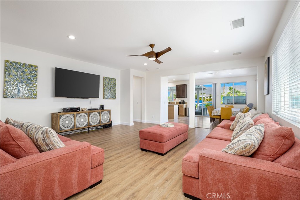 84290 Tramonto Way Property Photo 12