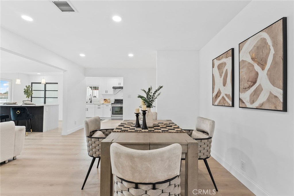 9246 Manzanar Property Photo 19