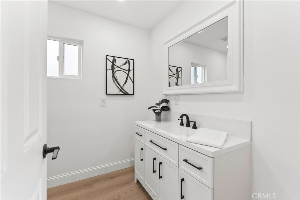 9246 Manzanar Property Photo 25