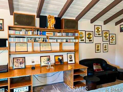 17033 Rayen Property Photo 11