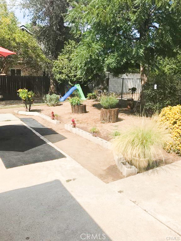 17033 Rayen Property Photo 13