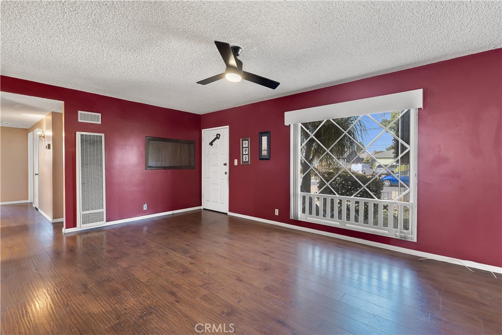 18600 S New Hampshire Property Photo 4