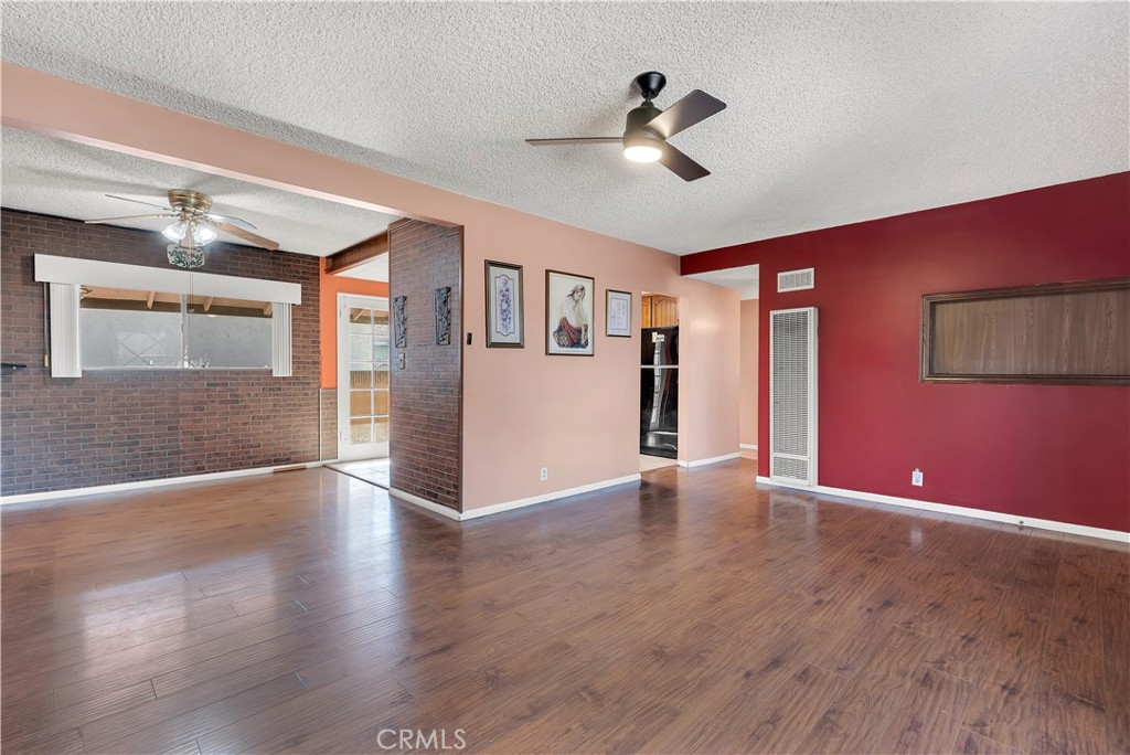 18600 S New Hampshire Property Photo 6