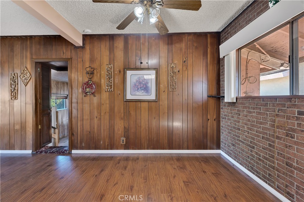 18600 S New Hampshire Property Photo 7