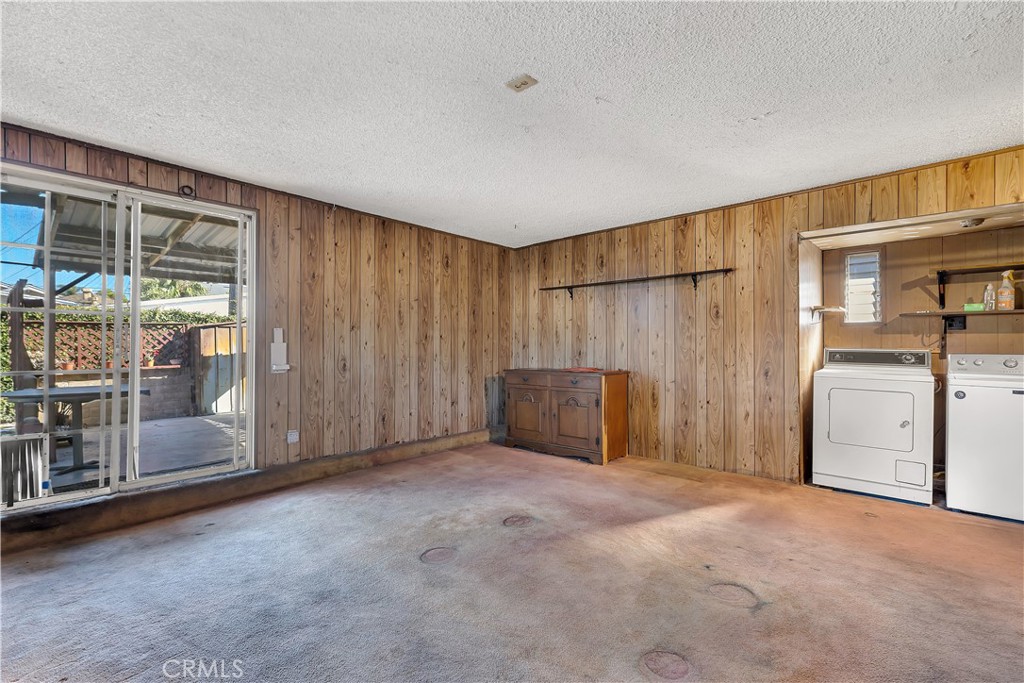 18600 S New Hampshire Property Photo 19