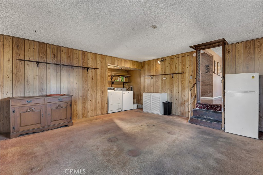 18600 S New Hampshire Property Photo 20