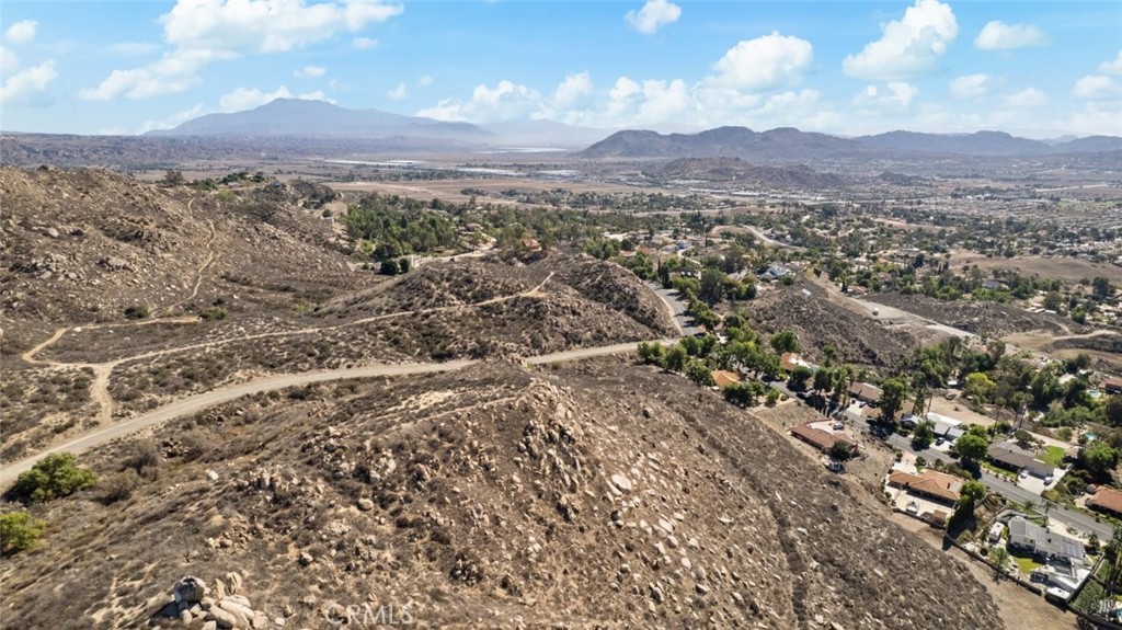0 Apn 474-341-005 Property Photo 18