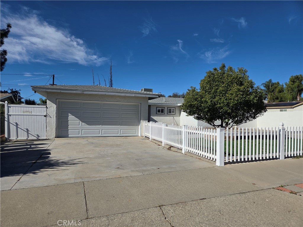 11889 Kilgore Property Photo 2