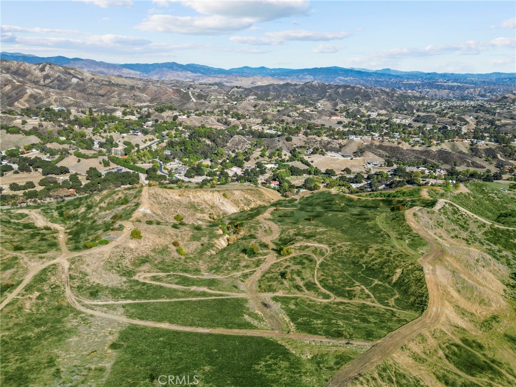 2 Burlwood Property Photo 6