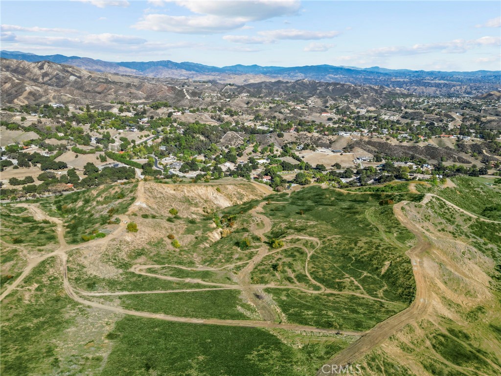 1 Burlwood Property Photo 6