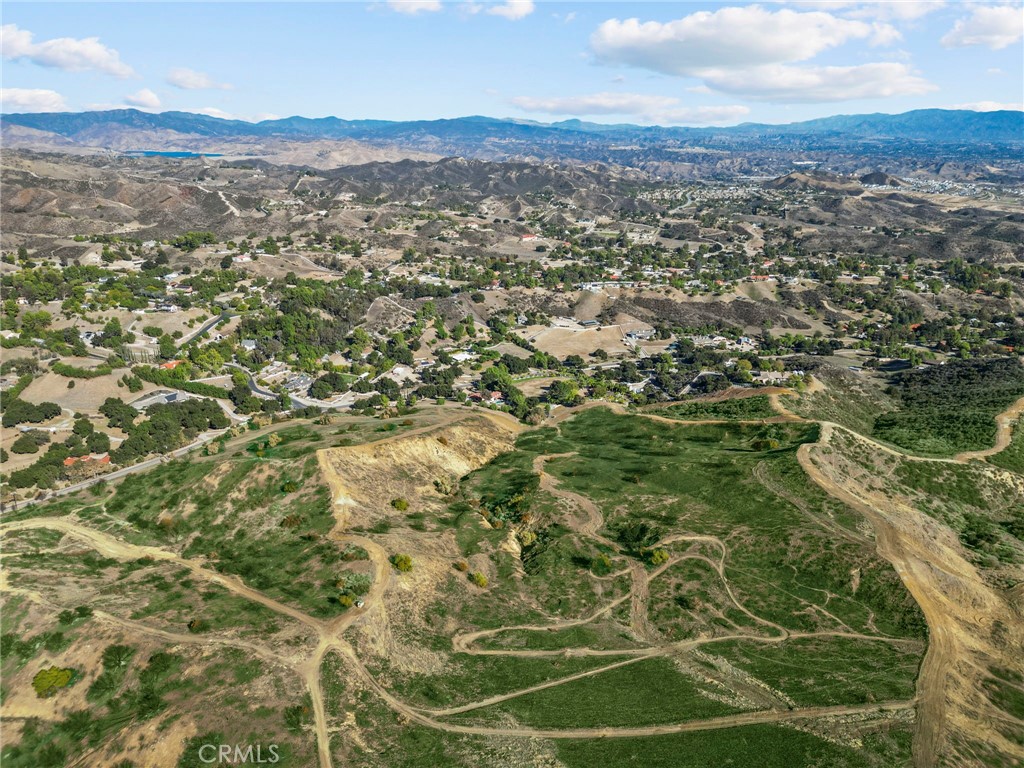 1 Burlwood Property Photo 16