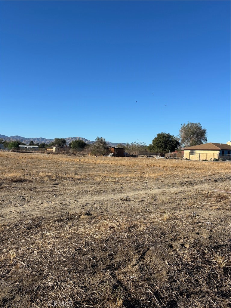 100 S Palmdale Blvd Property Photo 4