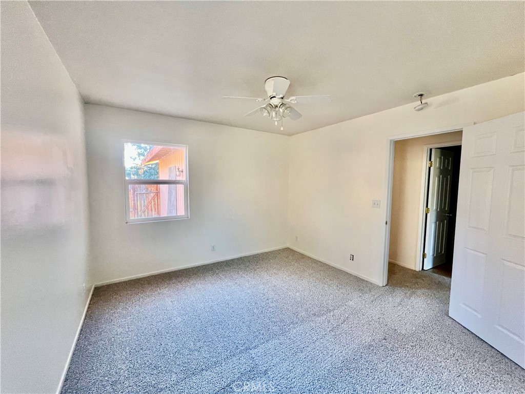 1118 Snowline Property Photo 14