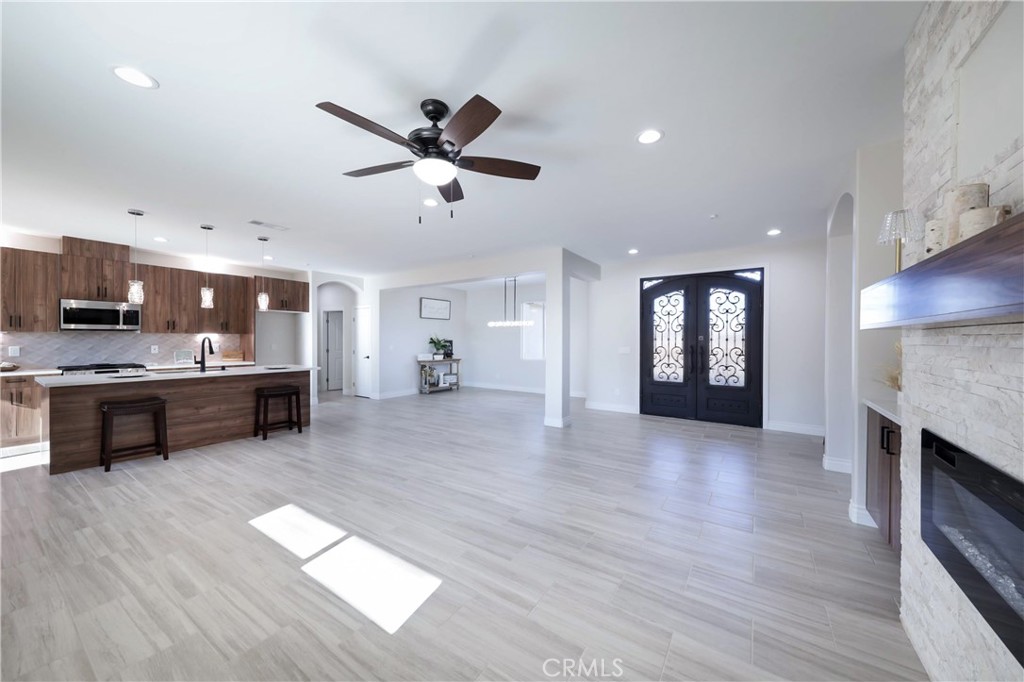 21724 Darrow Property Photo 16