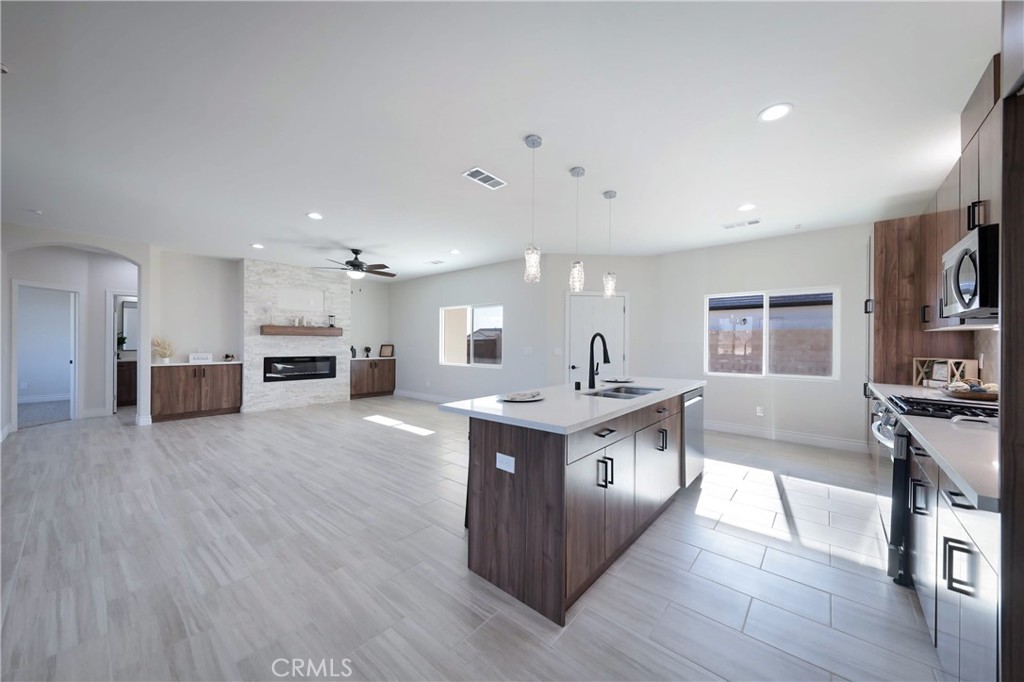 21724 Darrow Property Photo 20