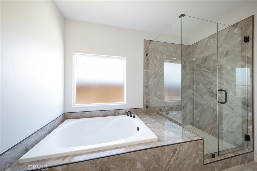 21724 Darrow Property Photo 28