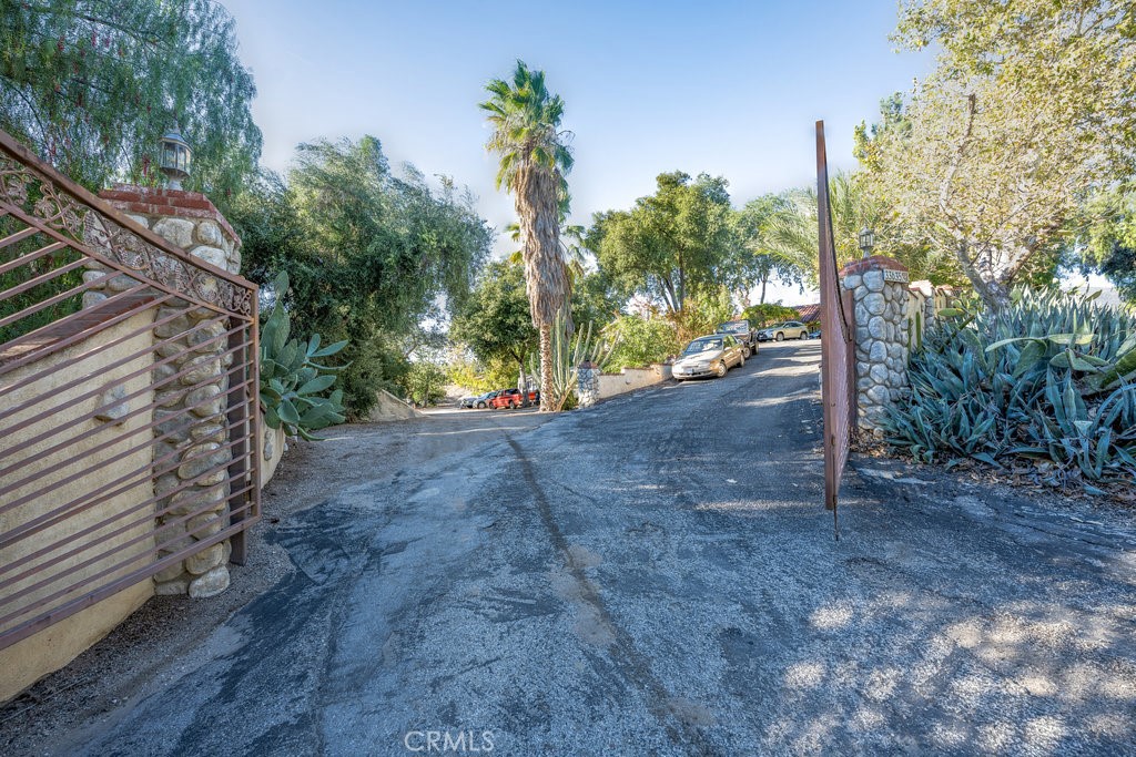 12625 Sierra Property Photo 54