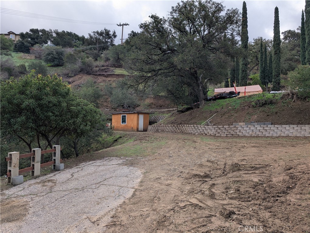 1087 Loma Lane Property Photo 12
