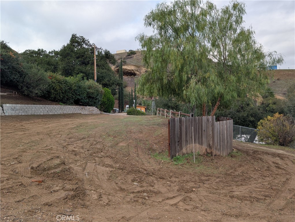1087 Loma Lane Property Photo 14