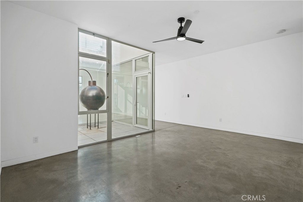 1121 Abbot Kinney Property Photo 7