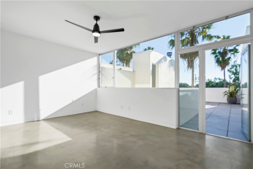 1121 Abbot Kinney Property Photo 21