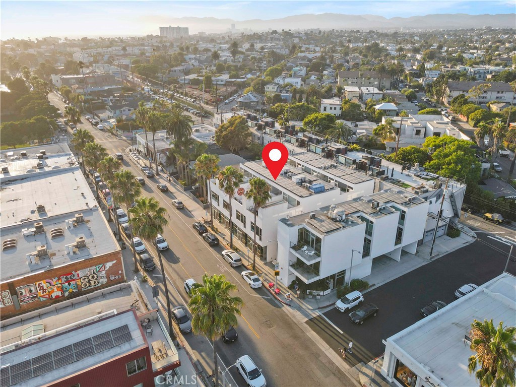 1121 Abbot Kinney Property Photo 39