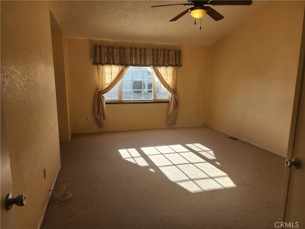 45465 25th Street E 176 Property Photo 26
