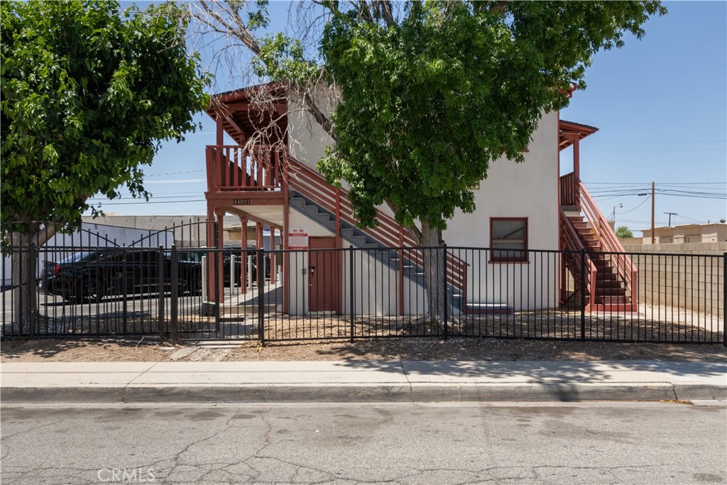 44921 Trevor Property Photo 3