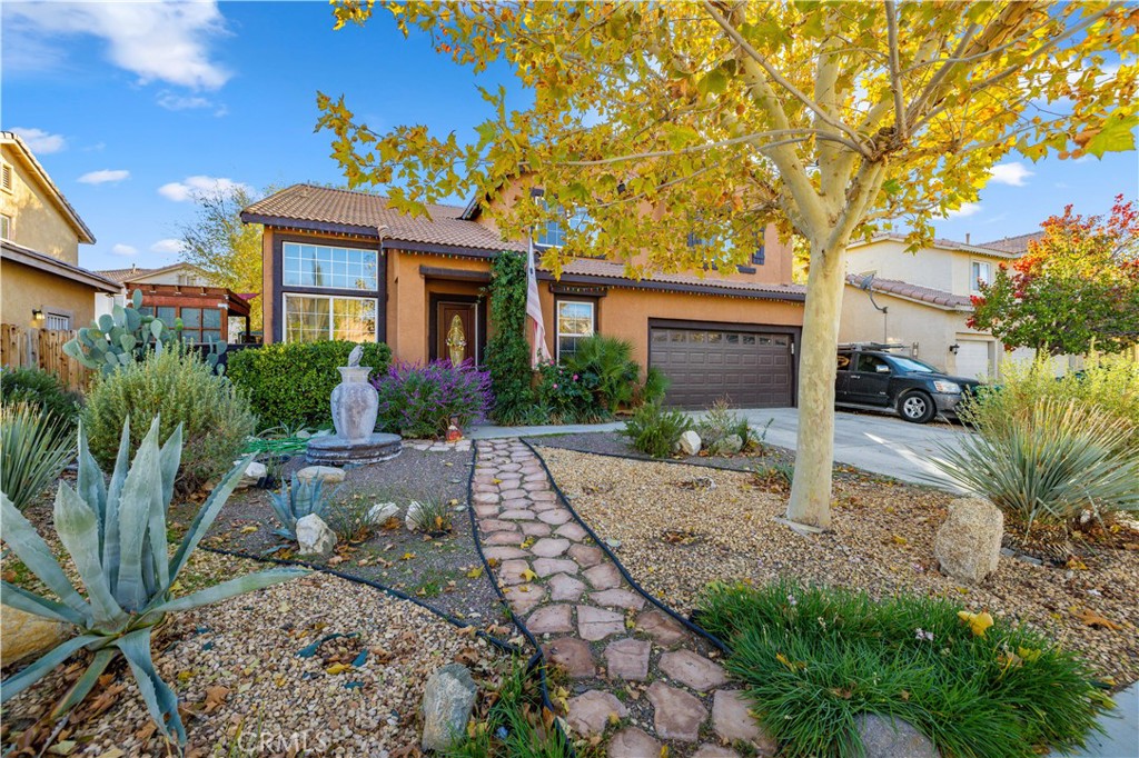 3734 Las Palmas Property Photo 1