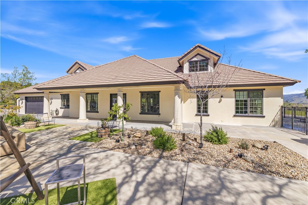 27153 Deer Creek Way Property Photo 4