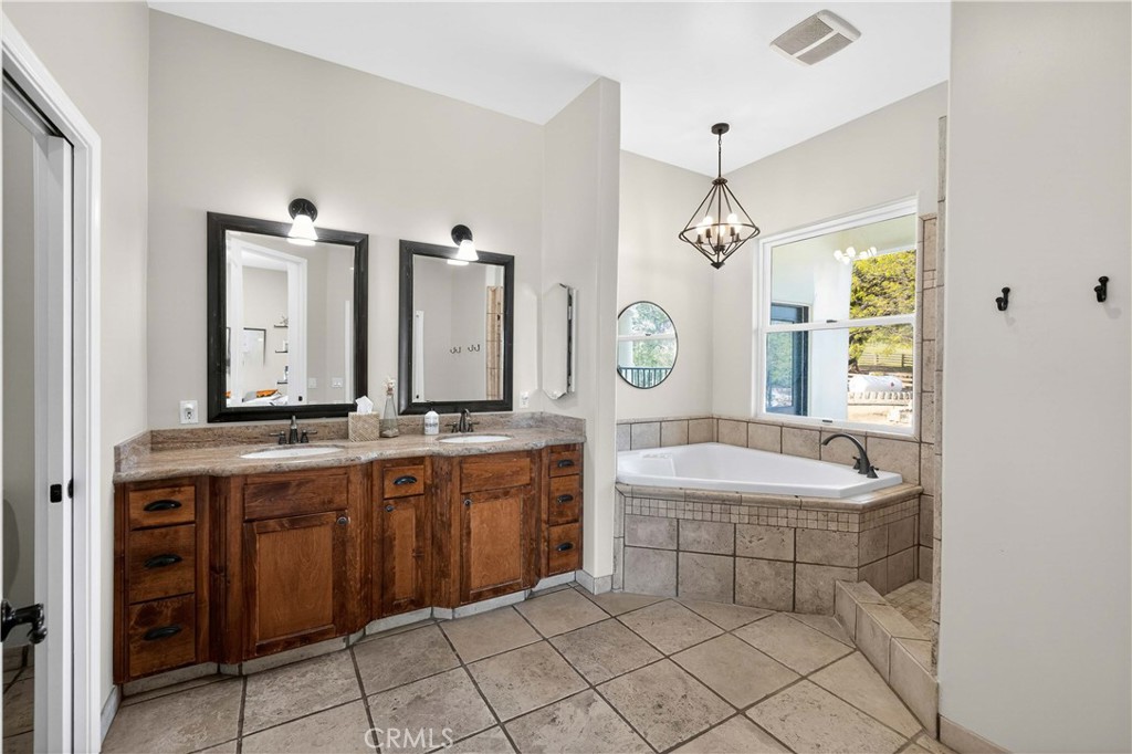 27153 Deer Creek Way Property Photo 42
