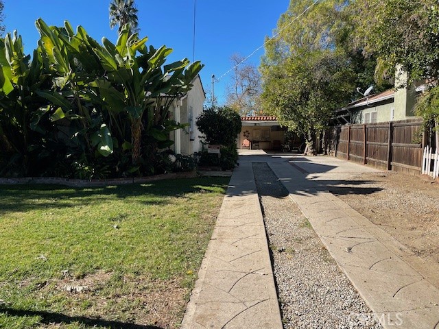 6709 Vesper Property Photo 31