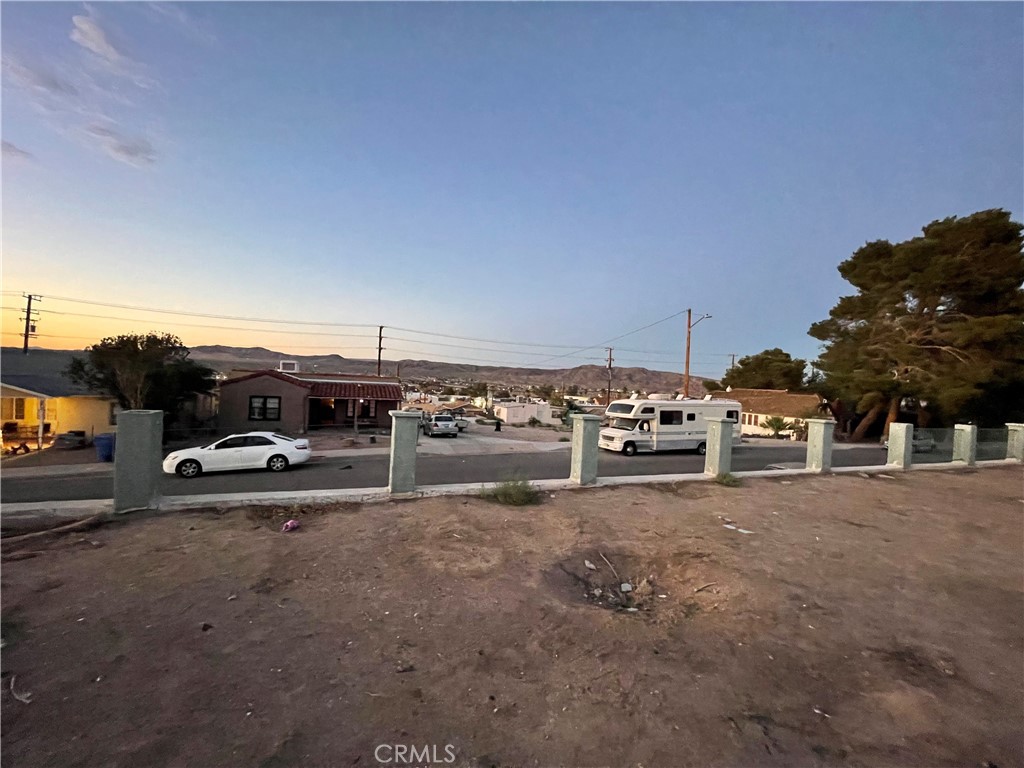 226 E Fredricks Property Photo 16