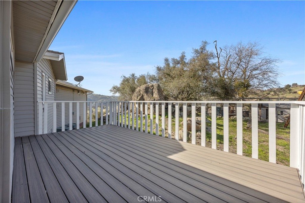29300 Elkhorn Place Property Photo 5