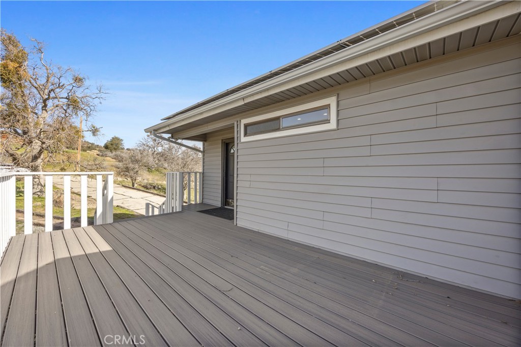 29300 Elkhorn Place Property Photo 6