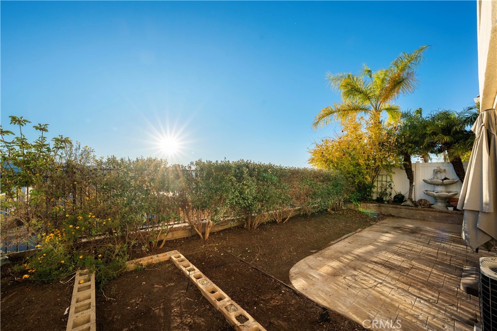 24332 Lorenzo Property Photo 14