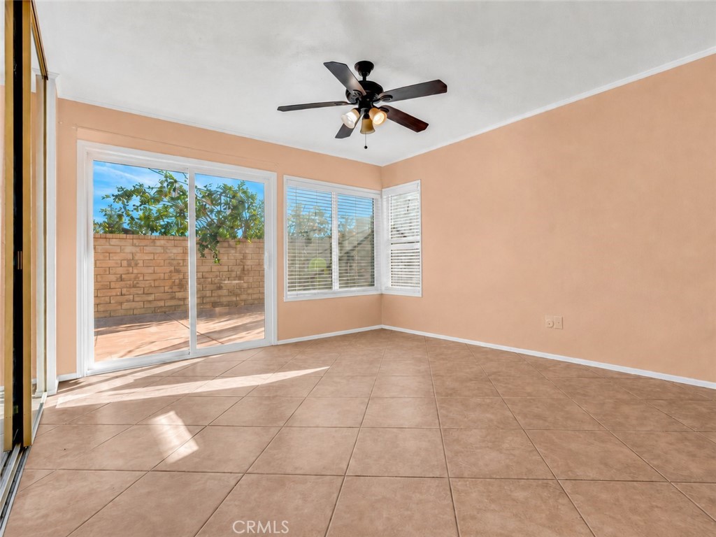 25790 Parada Property Photo 9
