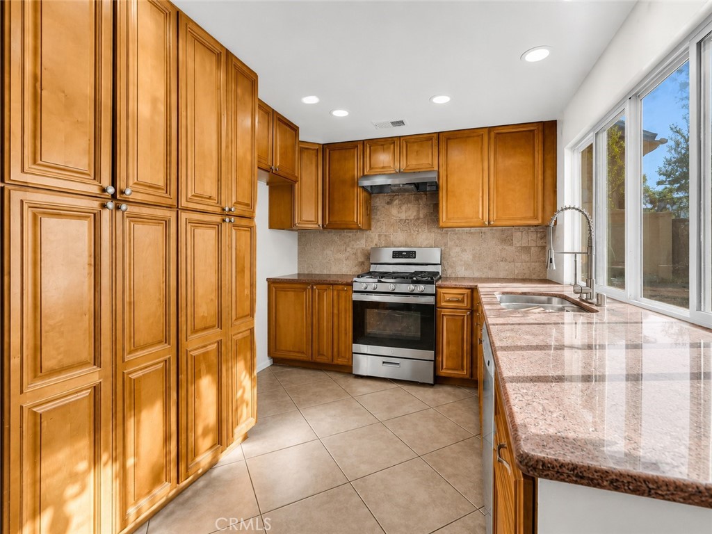 25790 Parada Property Photo 16