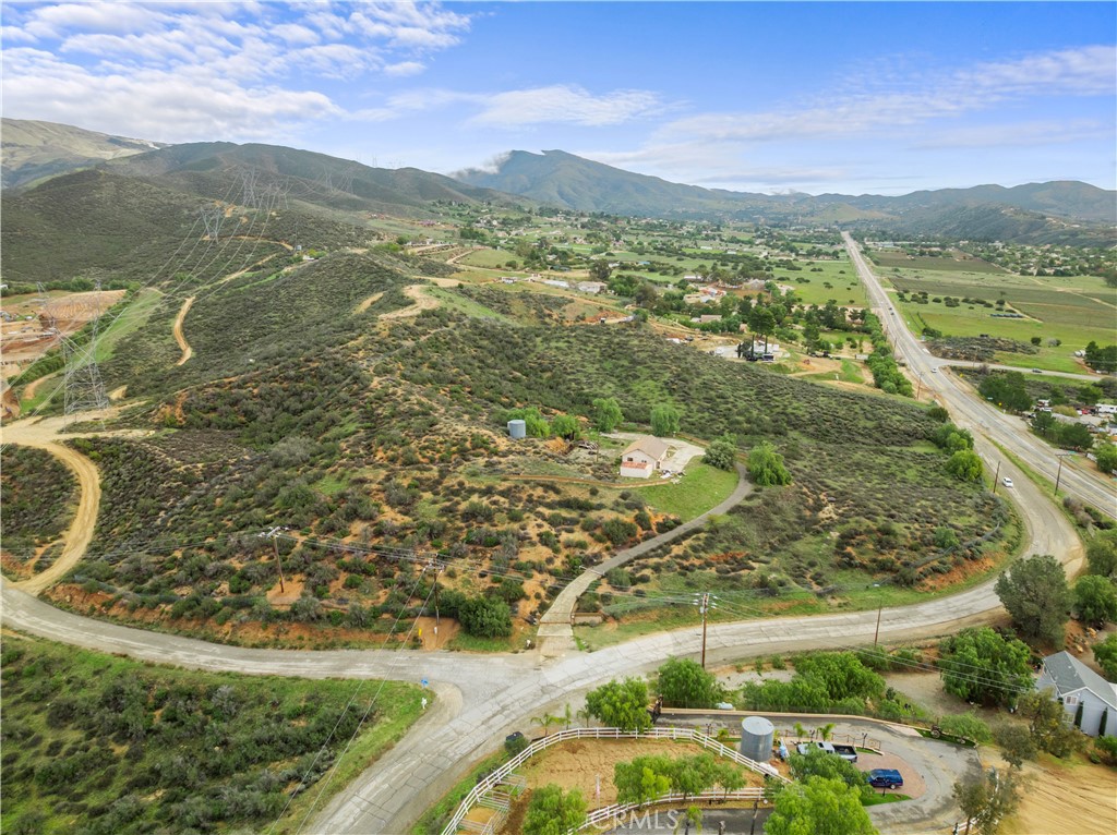 10657 Mint Canyon Property Photo 2