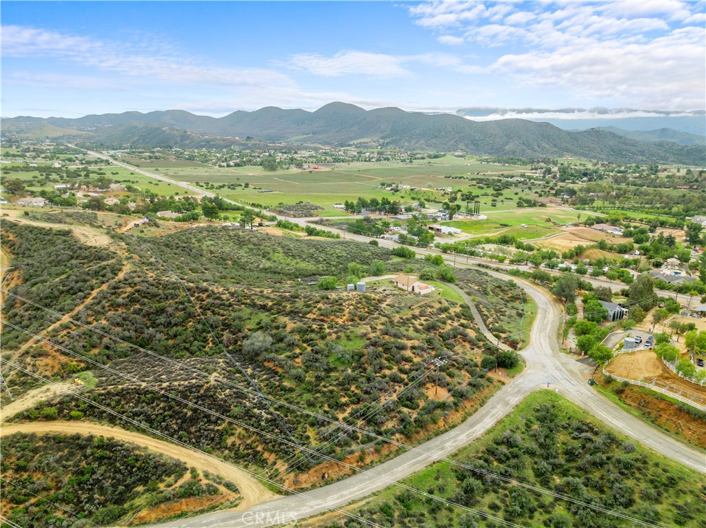 10657 Mint Canyon Property Photo 3
