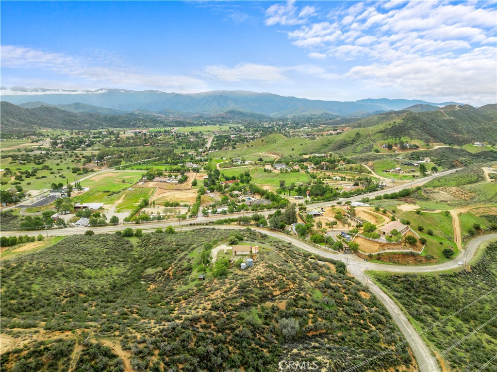 10657 Mint Canyon Property Photo 4