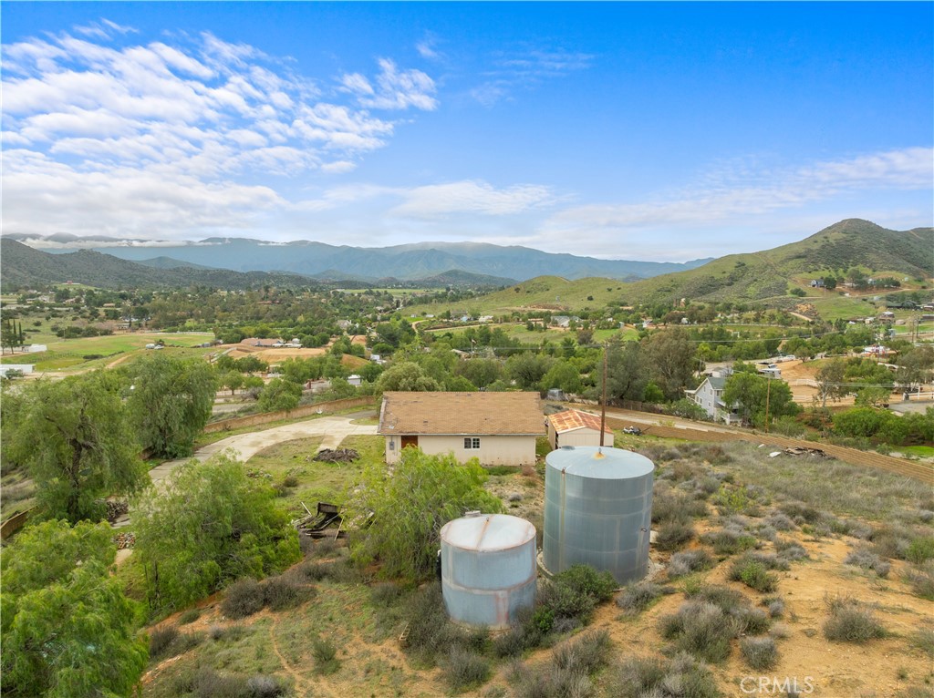 10657 Mint Canyon Property Photo 10